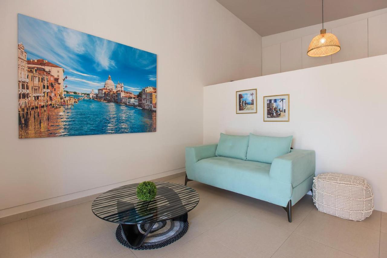 The Fifty Apartment Heraklion (Crete)